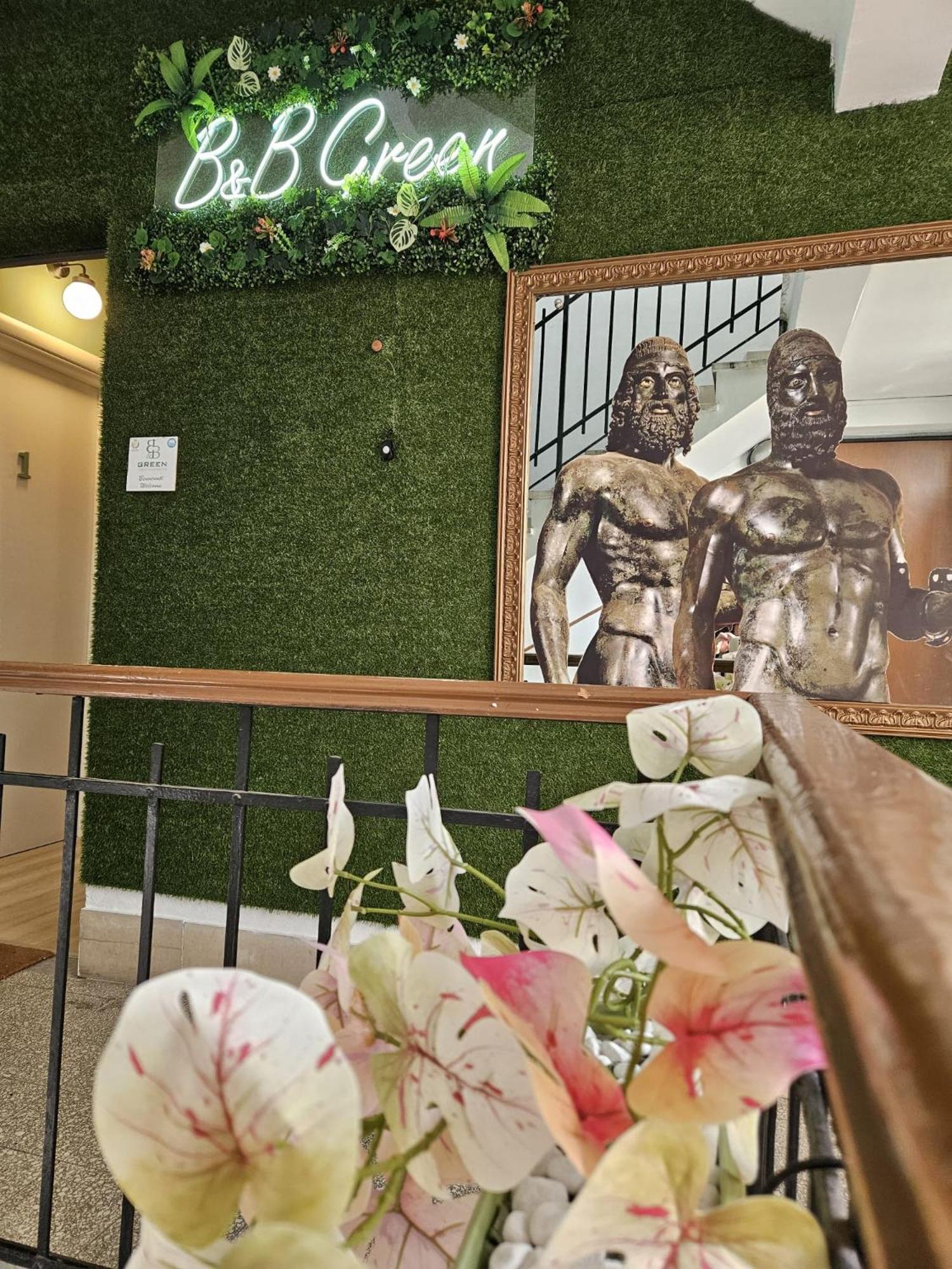 B&B Green Stazione Centrale E Centro Reggio di Calabria Kültér fotó